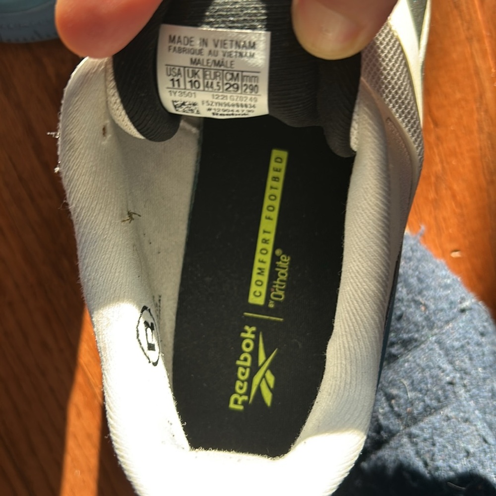 Cool Reebok Shoes - Picture 3 of 8